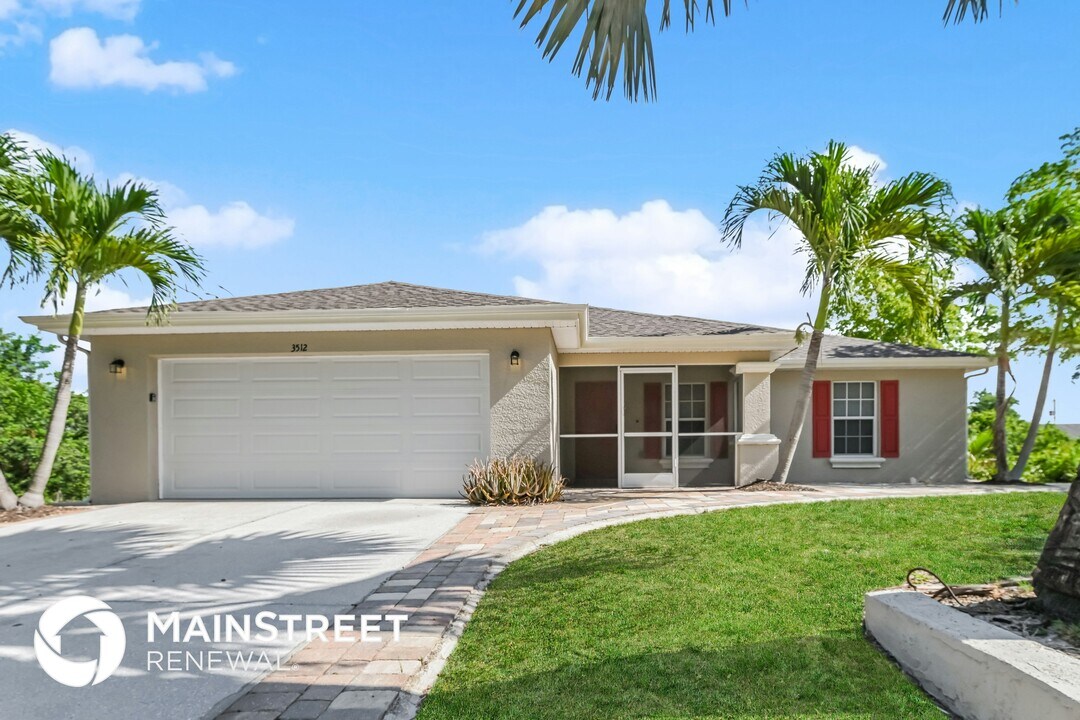 3512 2nd St SW in Lehigh Acres, FL - Building Photo