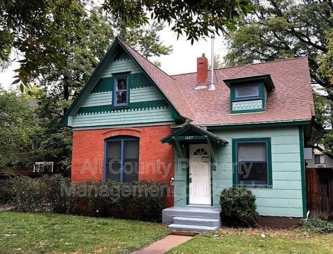 property at 1827 Grove St