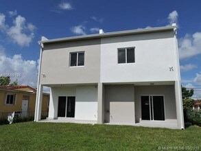 3323 SW 87th Pl-Unit -3323 in Miami, FL - Building Photo - Building Photo