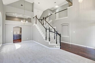 910 Champions Point Dr in Pflugerville, TX - Building Photo - Building Photo
