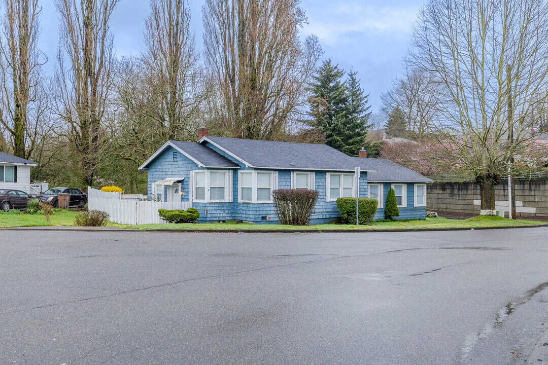 Lincoln Heights in Tacoma, WA - Foto de edificio