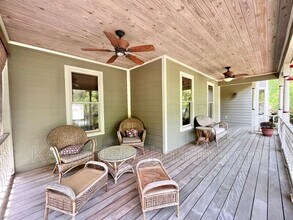 4 Stacey Cir in Signal Mountain, TN - Building Photo - Building Photo
