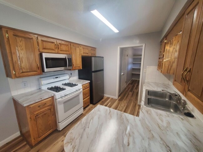 property at 1000 Jerry Ave