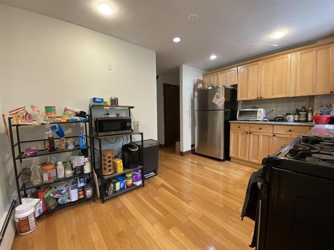 property at 24 Saville St
