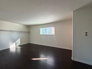 3232 14th Ave in Oakland, CA - Building Photo - Building Photo