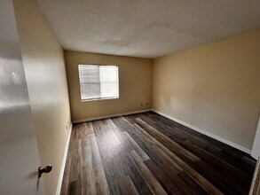 737 Sharon St in Hinesville, GA - Building Photo - Building Photo