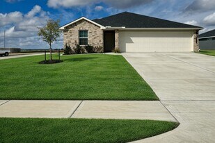 2216 Laurel Bloom Ln in Sealy, TX - Building Photo