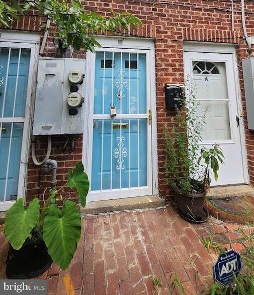 1422 W Street SE Unit 2 in Washington, DC - Building Photo