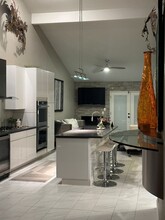 2630 Nut Tree Rd in Vacaville, CA - Building Photo - Building Photo