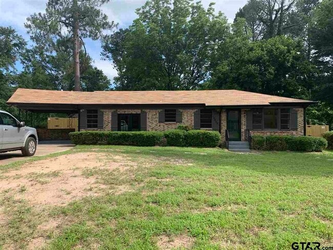 property at 10205 County Rd 272