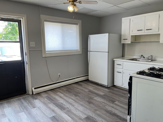 1606 MacDade Boulevard in Folsom, PA - Building Photo - Building Photo
