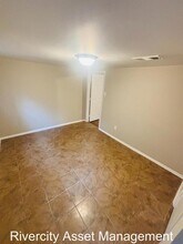 2687 Overton Crossing St in Memphis, TN - Building Photo - Building Photo