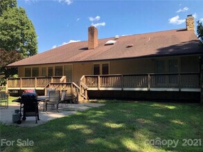 Room in House on Ranson Rd in Huntersville, NC - Building Photo - Building Photo