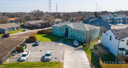 8142 Glen Mont Dr in San Antonio, TX - Building Photo - Primary Photo