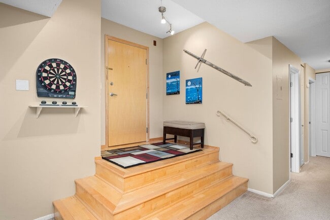 4860 Park Commons Dr in St. Louis Park, MN - Building Photo - Building Photo