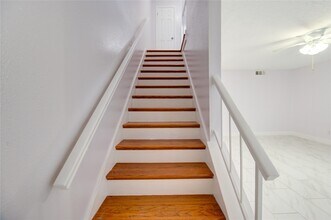 2420 Miramar Ct in Seabrook, TX - Building Photo - Building Photo