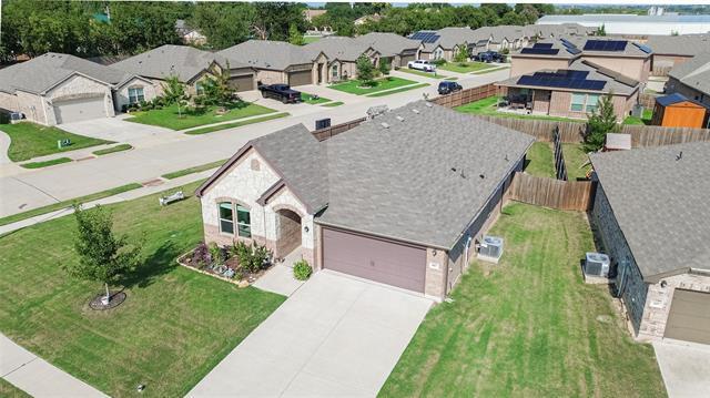 607 Rdg Vw Wy in Justin, TX - Building Photo - Building Photo