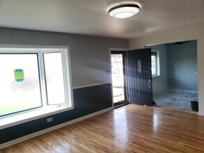 1429 Kasten Dr in Dolton, IL - Building Photo - Building Photo