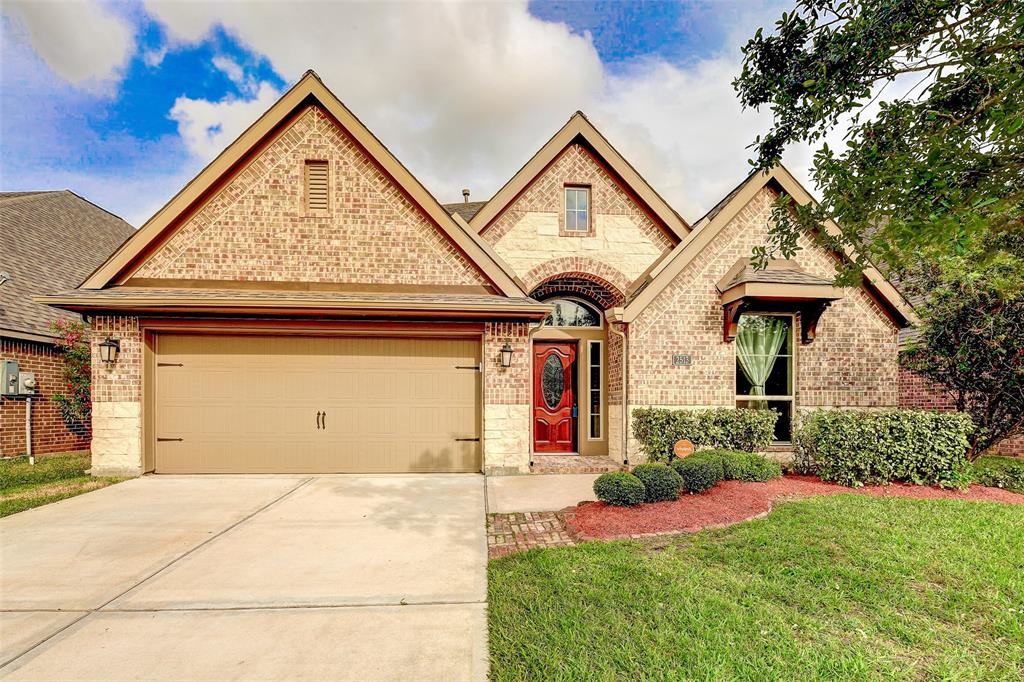 2513 Mountain Sage Dr in Pearland, TX - Building Photo