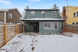 24 Utica Rd in Pontiac, MI - Building Photo - Building Photo