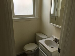 1008 N Mozart St-Unit -First floor in Chicago, IL - Building Photo - Building Photo