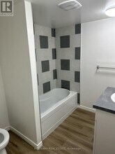 185 Lisgar Ave in Tillsonburg, ON - Building Photo - Building Photo