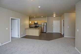 Stonemill Apartments in South Moorhead in Moorhead, MN - Building Photo - Interior Photo