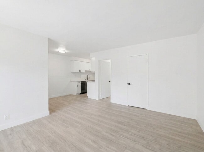 property at 6828 Fulton Ave