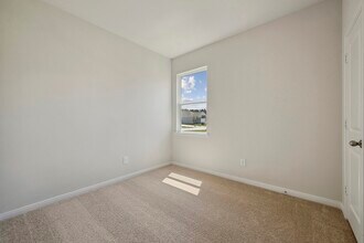 10399 Red Cardinal Dr in Cleveland, TX - Building Photo - Building Photo