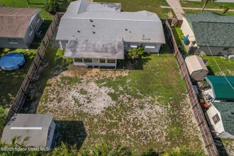 219 Narvaez Dr in Titusville, FL - Building Photo - Building Photo