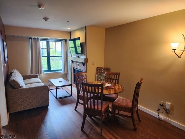 200 NJ-94 in Vernon, NJ - Building Photo - Building Photo
