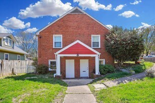 7717 Carroll Ave in Takoma Park, MD - Building Photo