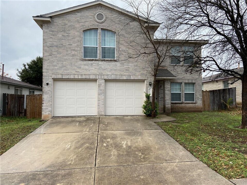 4004 Reeders Dr in Austin, TX - Building Photo