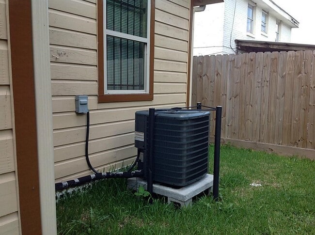 property at 3554 Mt Pleasant St