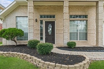 5422 Melody Park in Houston, TX - Building Photo - Building Photo