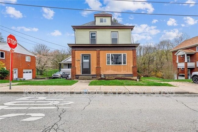 property at 518 10th St