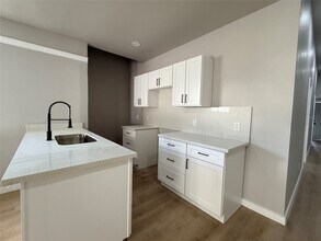 2209 Gano St in Houston, TX - Building Photo - Building Photo