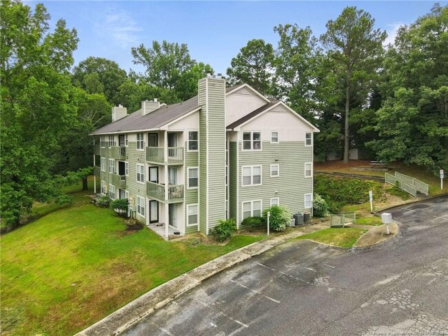 1001 Brookhollow Dr in Fayetteville, NC - Building Photo - Building Photo