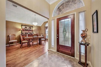15110 Greenhaven Lake Ln in Cypress, TX - Foto de edificio - Building Photo