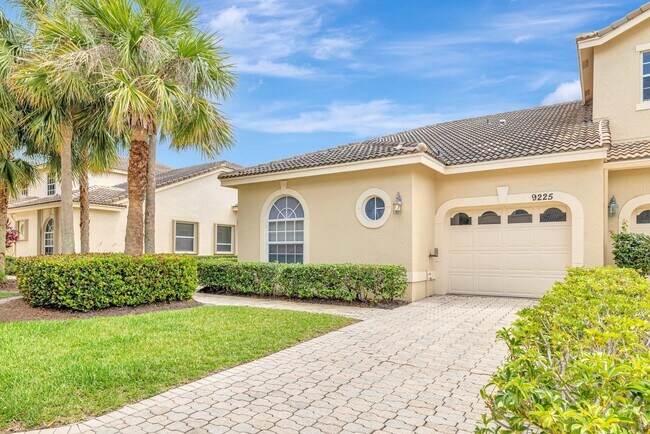 9225 Wentworth Ln in Port St. Lucie, FL - Building Photo - Building Photo