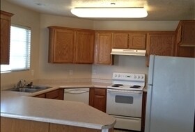 105 Daybreak Ln in Saratoga Springs, UT - Building Photo - Building Photo