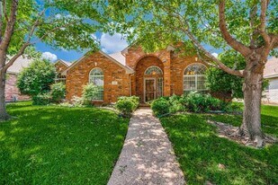 313 Bricknell Dr in Coppell, TX - Building Photo