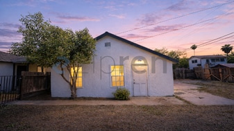 3634 E Madison Ave in Fresno, CA - Building Photo