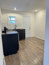 10414 Nelson Ave in Cleveland, OH - Building Photo - Building Photo