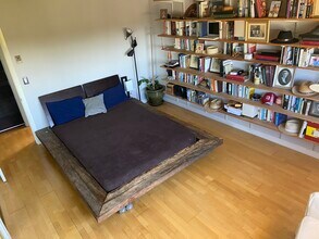 6601 Springpark Ave, Unit 16 in Los Angeles, CA - Foto de edificio - Building Photo