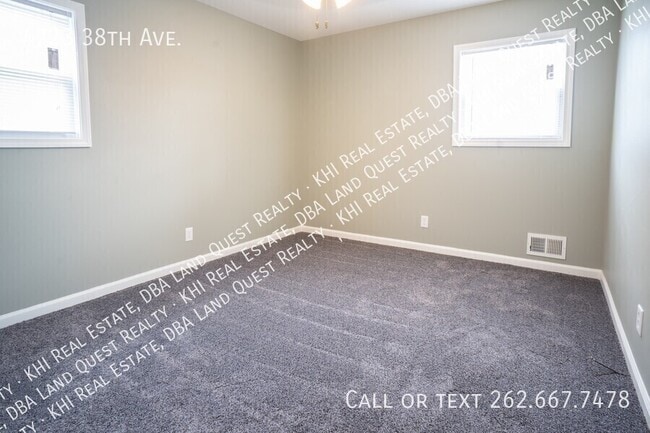4723 38th Ave in Kenosha, WI - Building Photo - Building Photo