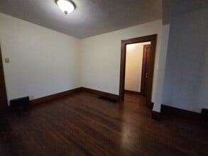 1239 Charlotte Ave in Fort Wayne, IN - Building Photo - Building Photo