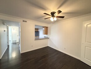 5700 S 900 E in Murray, UT - Building Photo - Building Photo