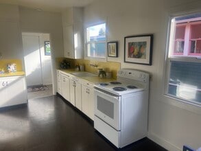 3145 E St in Eureka, CA - Foto de edificio - Building Photo