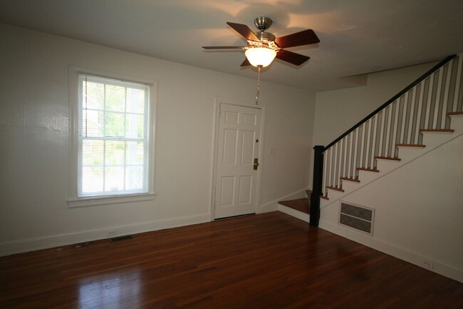 1609 W Club Blvd in Durham, NC - Building Photo - Building Photo
